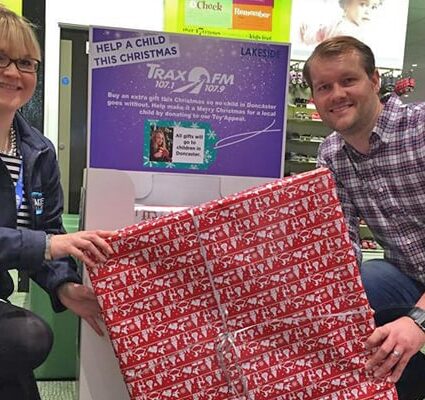 Give a gift and make a difference this Chirstmas!