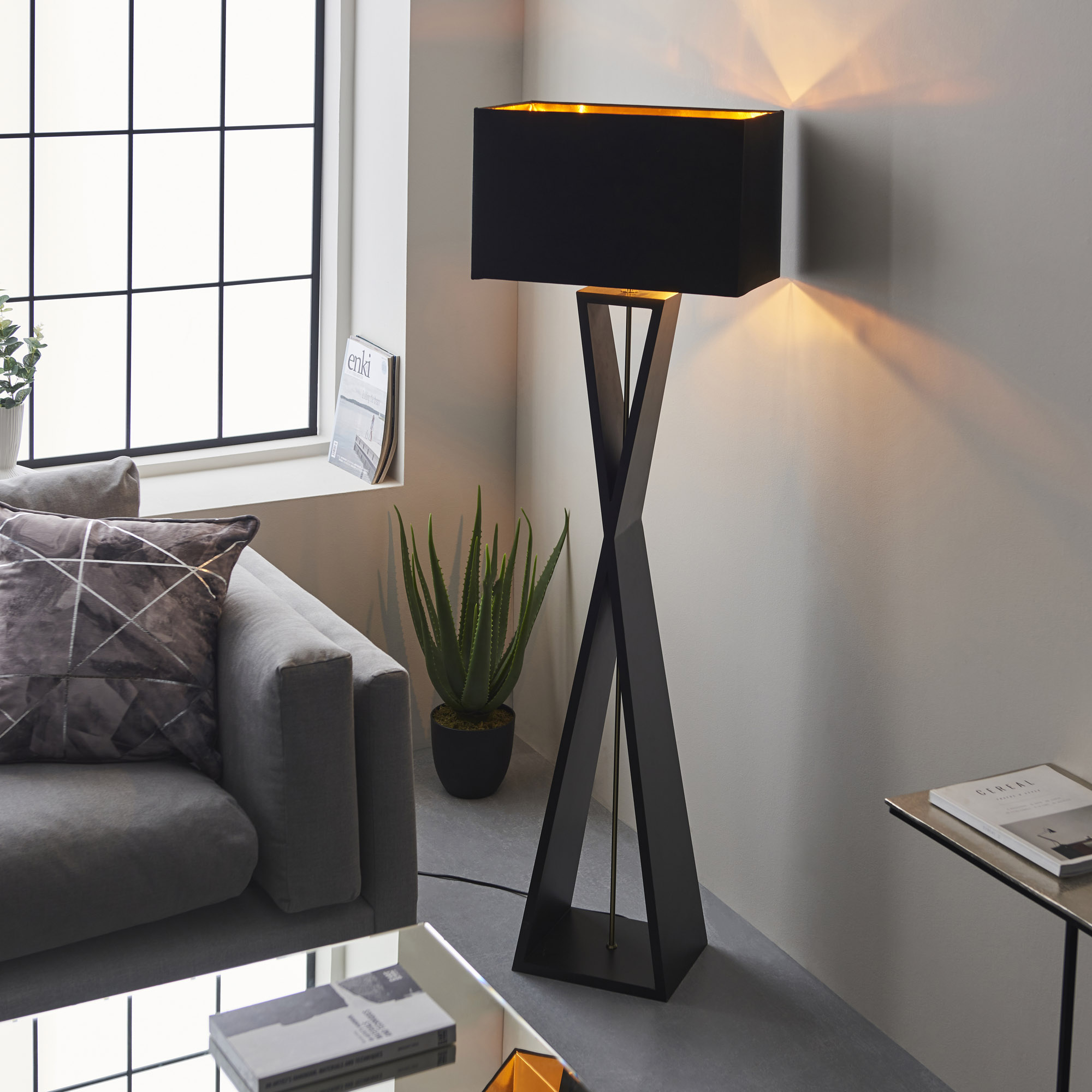 Kaden Floor lamp Black was 285 now 199