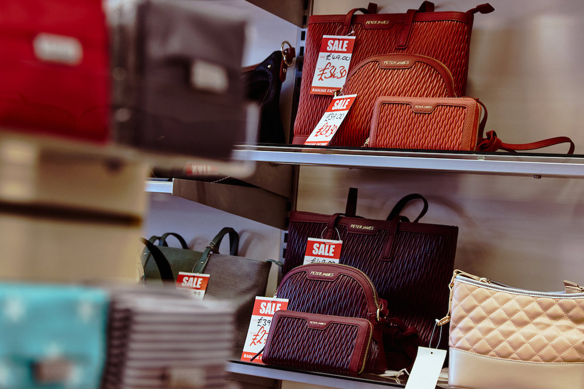 LakesideVillage Baggage Factory Gallery1