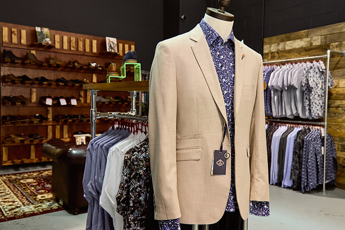 LakesideVillage Cavani Gallery1